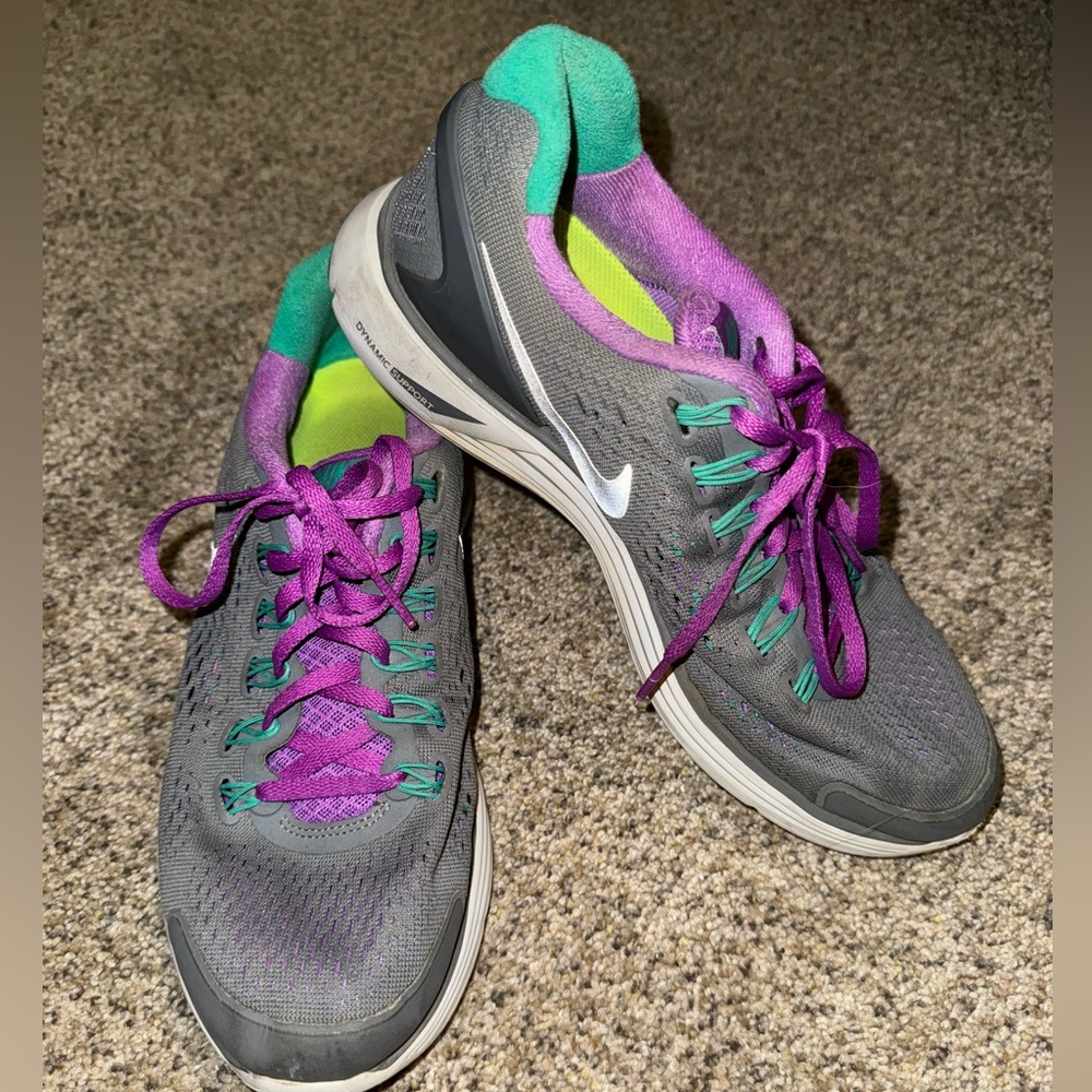Nike Womens Lunarglide 4 Sneakers Size